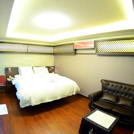 Sugar Hotel Gyeongju Exterior photo